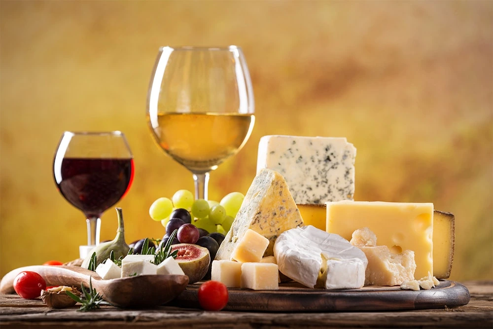 Wine & Cheeses